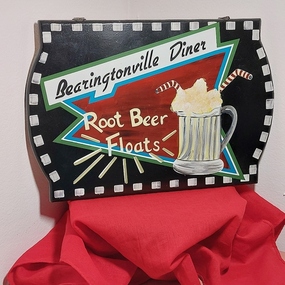 Bearingtonville Diner Root Beer Floats Wooden Wall Sign/Plaque - Picture 6 of 9